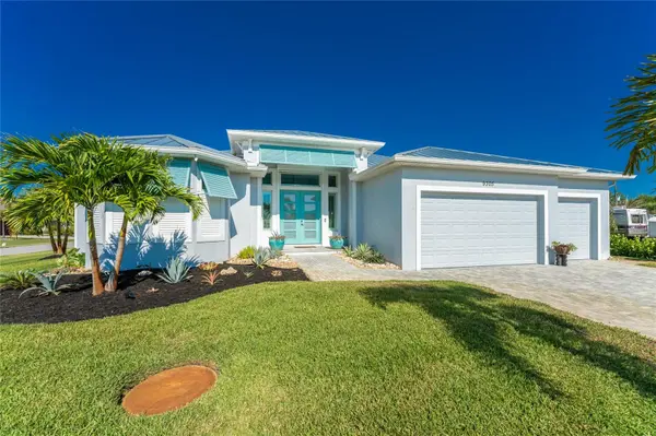 9305 SPRING CIR, Port Charlotte, FL 33981