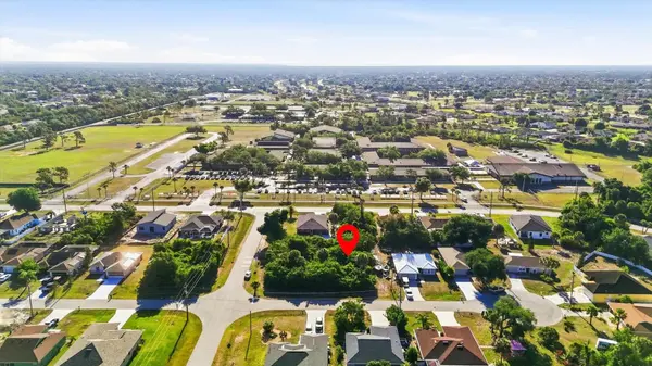 109 SIDNEY CT, Rotonda West, FL 33947
