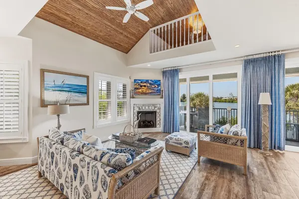 40 SEAWATCH LAKE DR, Boca Grande, FL 33921