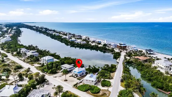 21 BOCILLA DR, Placida, FL 33946