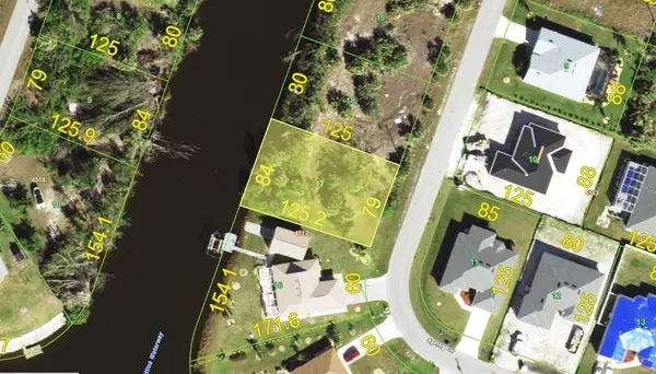 9598 SPRING CIR, Port Charlotte, FL 33981