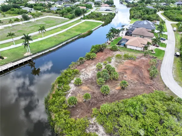 14235 FRUITPORT CIR, Port Charlotte, FL 33981