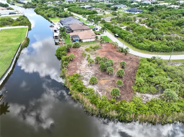 14235 FRUITPORT CIR, Port Charlotte, FL 33981