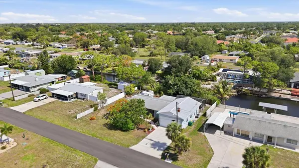 852 E 6TH ST, Englewood, FL 34223