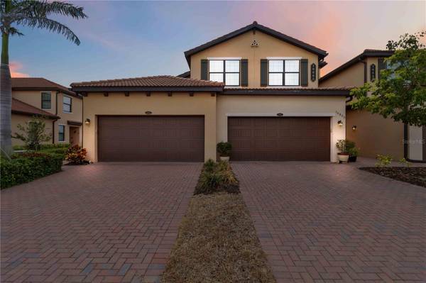 10805 TARFLOWER DR #101, Venice, FL 34293