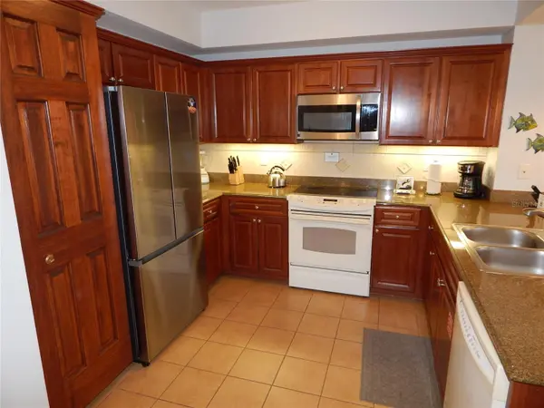 200 OCEAN CREST DR #717, Palm Coast, FL 32137
