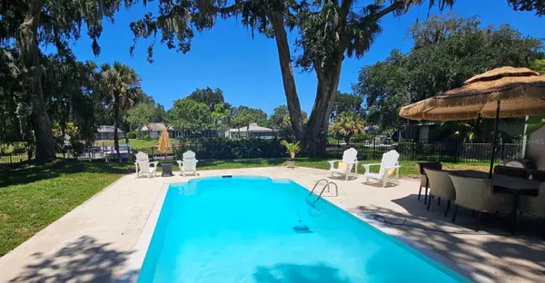 10 FANWOOD CT, Palm Coast, FL 32137