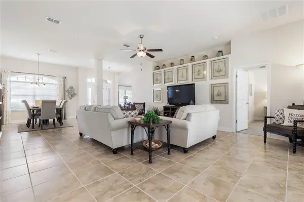1 PHEASANT DR, Palm Coast, FL 32164