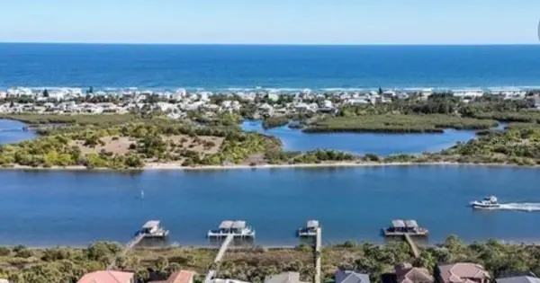 38 N RIVERWALK DR, Palm Coast, FL 32137
