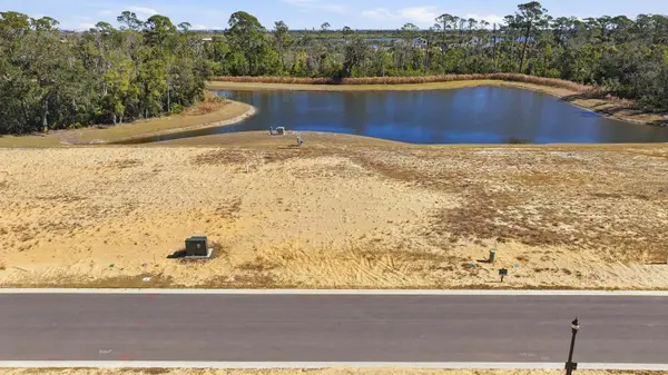 200 STILLWATER DR, Flagler Beach, FL 32136