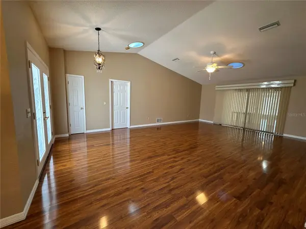 100 WEBSTER LN, Palm Coast, FL 32164