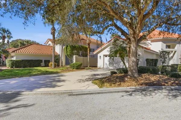 13 MADEIRA CT, Palm Coast, FL 32137