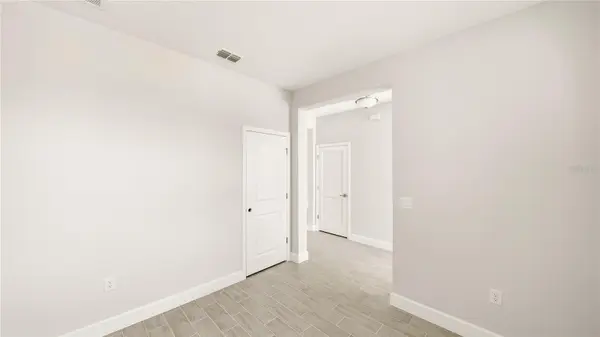 2 ROLLER LN, Palm Coast, FL 32164