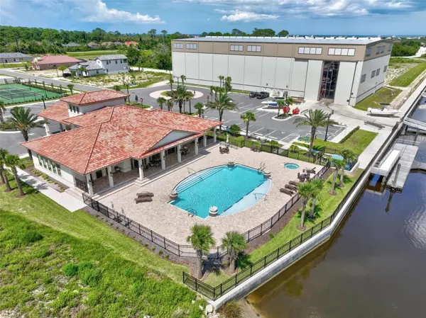6 DEL PALMA DR, Palm Coast, FL 32137