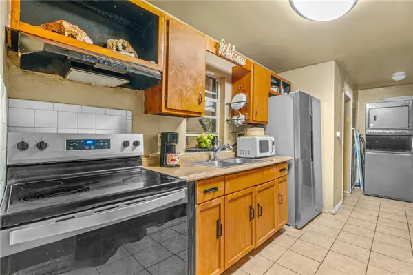 808 KATHY ST, Daytona Beach, FL 32114