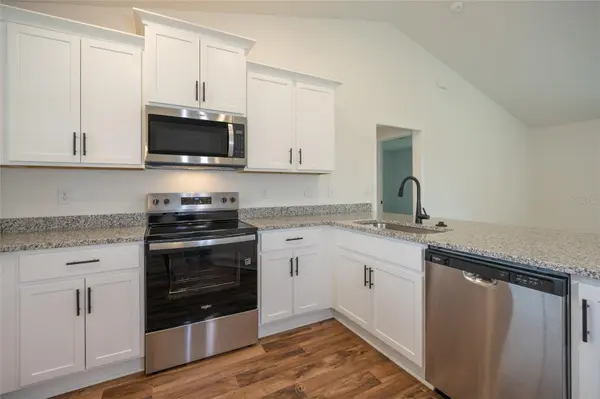 21 RICHMOND DR, Palm Coast, FL 32164