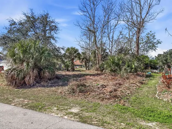 35 CORAL REEF CT N, Palm Coast, FL 32137