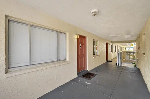 102 S PENINSULA DR #202, Daytona Beach, FL 32118