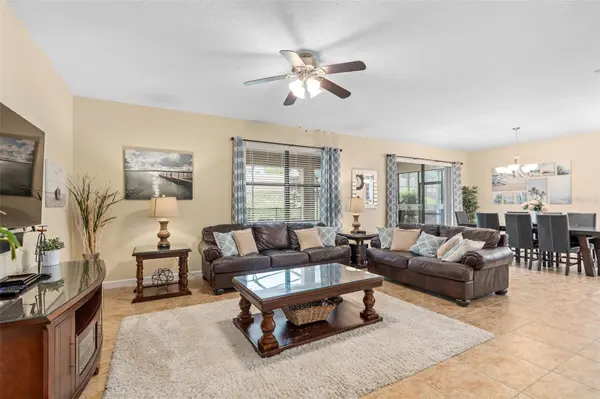 1476 MOON VALLEY DR, Davenport, FL 33896