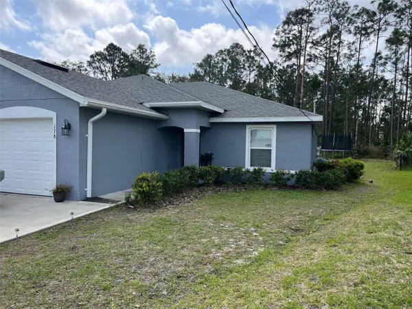 17 FRENEAU LN #A&B, Palm Coast, FL 32137