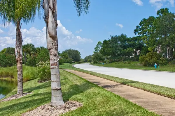 36 OLD OAK DR S, Palm Coast, FL 32137