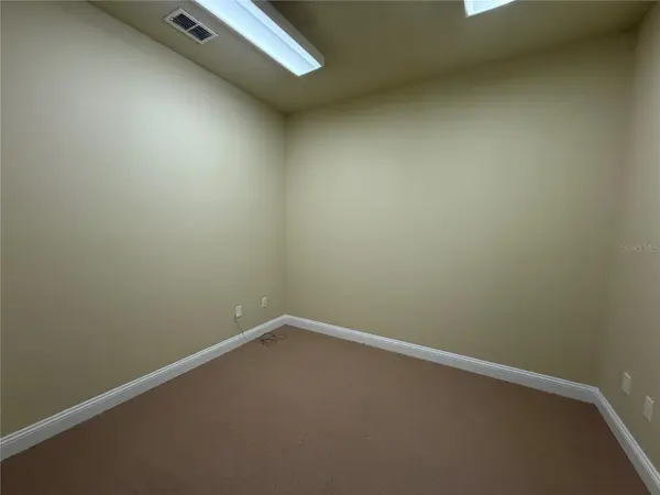 4875 PALM COAST Pkwy NW #4, Palm Coast, FL 32137