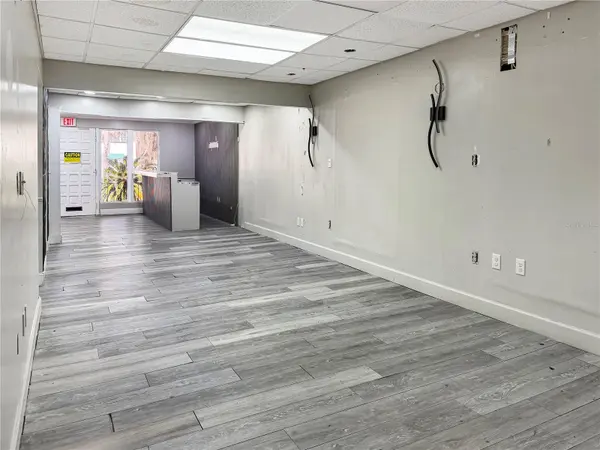 4131 UNIVERSITY BLVD S #5, Jacksonville, FL 32216