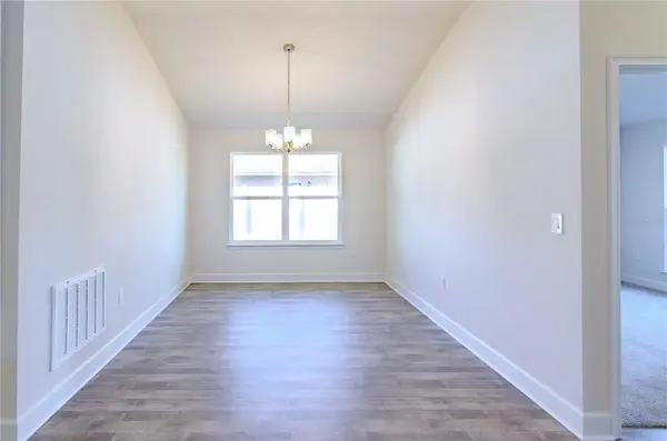 33 FARNELL LN, Palm Coast, FL 32137