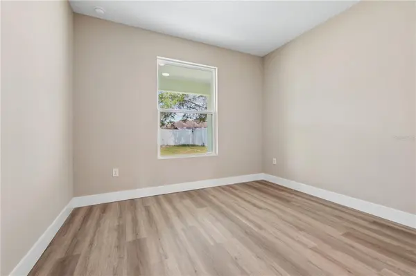 21 POSTMAN LN, Palm Coast, FL 32164