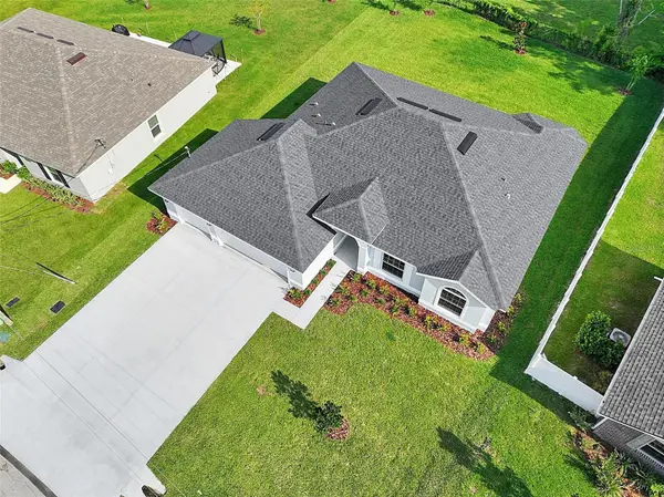 10 PERSIMMON DR, Palm Coast, FL 32164