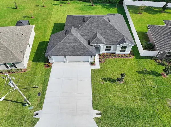 10 PERSIMMON DR, Palm Coast, FL 32164