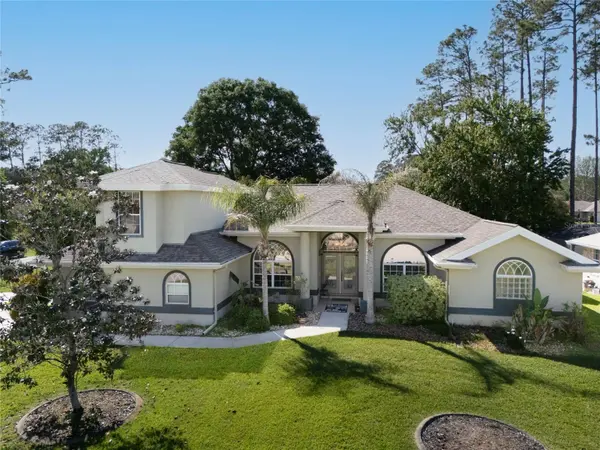 40 EDGEWATER DR, Palm Coast, FL 32164