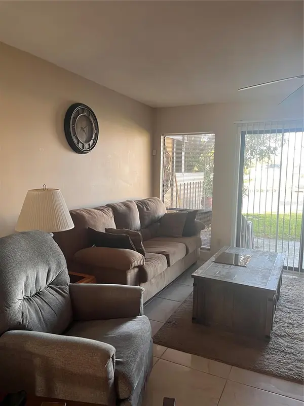 58 CLUB HOUSE DR #104, Palm Coast, FL 32137