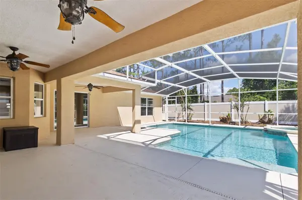 90 UNIVERSIAL TRL, Palm Coast, FL 32164