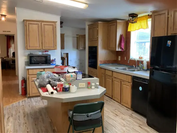 1639 BASS AVE, Seville, FL 32190