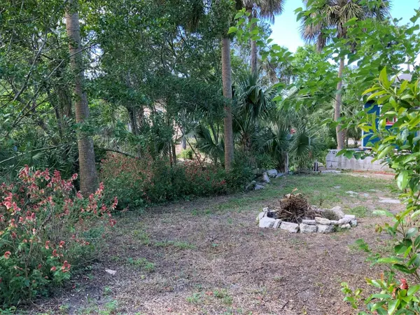 116 BRADDOCK AVE, Daytona Beach, FL 32118