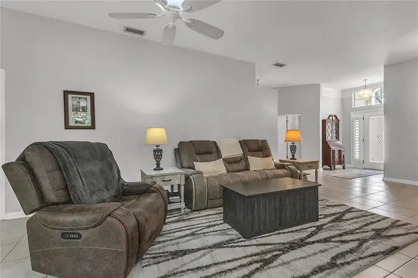 32 SHINNECOCK DR, Palm Coast, FL 32137