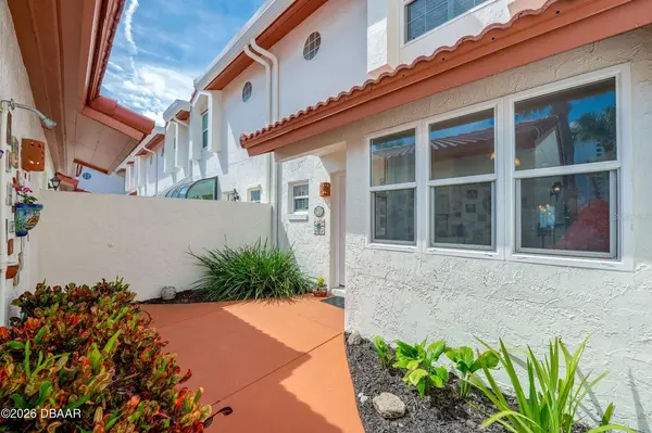 226 FLORIDA SHORES BLVD, Daytona Beach, FL 32118
