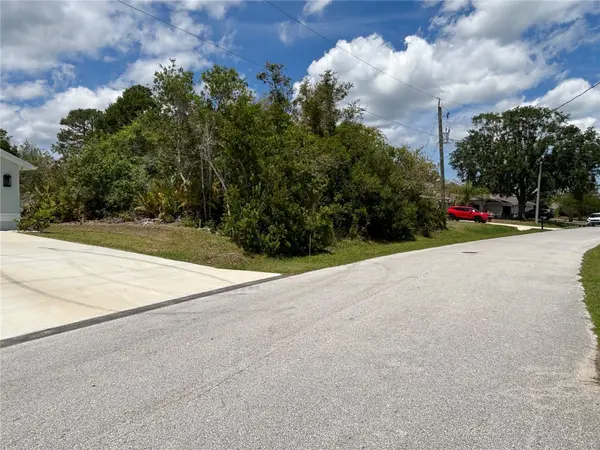 28 FALLWOOD LN, Palm Coast, FL 32137