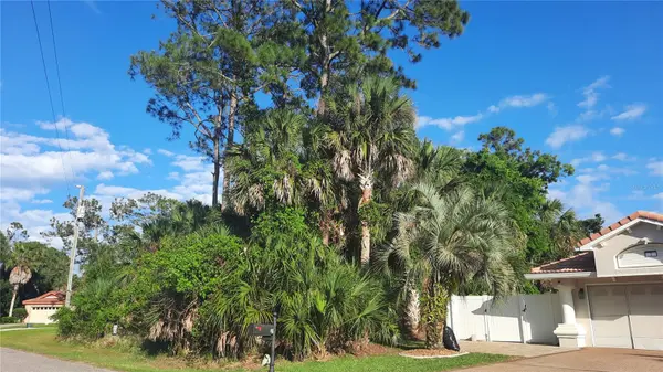 4 COVENTRY PL, Palm Coast, FL 32137
