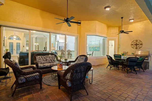 102 LAGARE ST, Palm Coast, FL 32137