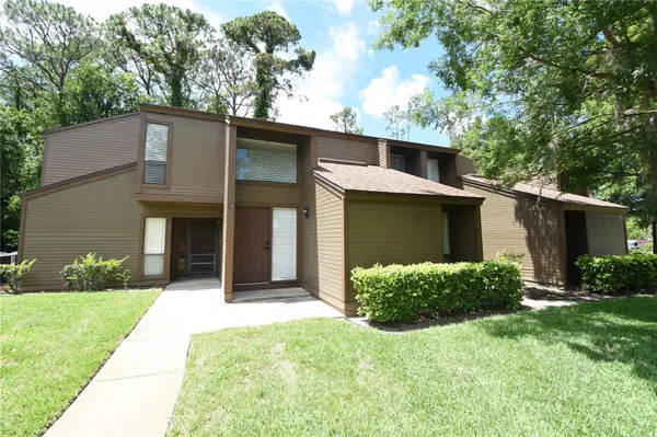 4 SOUTHBURY CT #4, Palm Coast, FL 32137