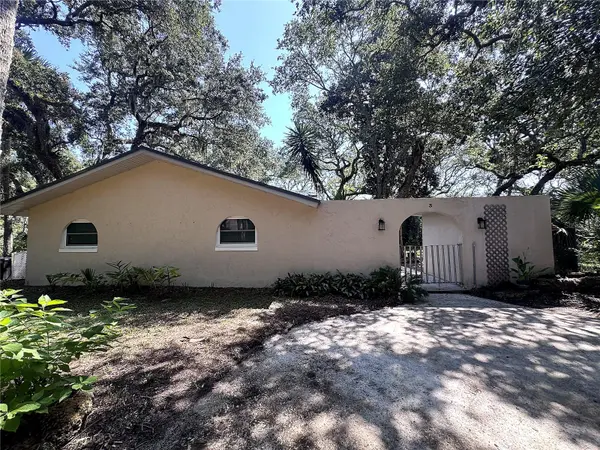 3 ELIZABETH DR E, Palm Coast, FL 32137