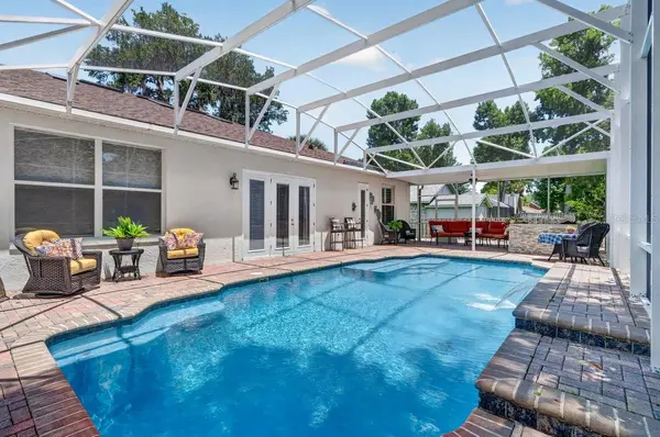941 GEORGE HECKER DR, South Daytona, FL 32119