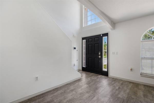 14 LLEWELLYN TRL, Palm Coast, FL 32164