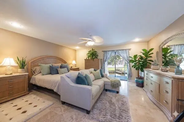 85 COLECHESTER LN, Palm Coast, FL 32137