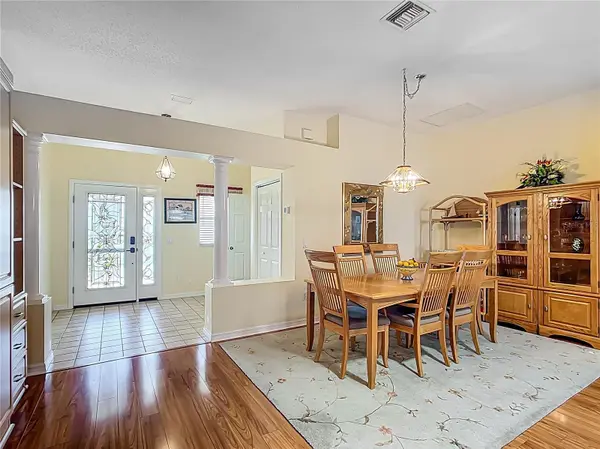 208 DESOTA CT, Lady Lake, FL 32159