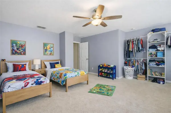 2463 MARTINS RUN, Tavares, FL 32778