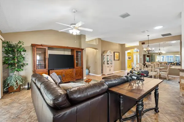 1505 DORIA LN, Lady Lake, FL 32159