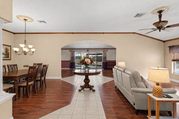 758 MOORE TER, The Villages, FL 32162